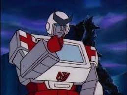 Ratchet-Transformers-G1-3